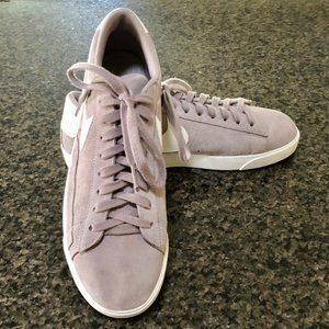 Nike  Blazer (low) women suede shoes size 11.5